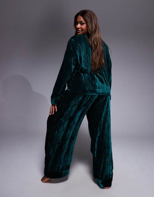 ASOS DESIGN Curve velvet texture pajama set in emerald green