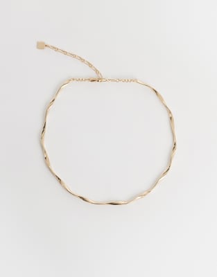 ASOS DESIGN Curve -Verdrehte Choker-Halskette im Spangen-Design in Gold-Optik-Goldfarben