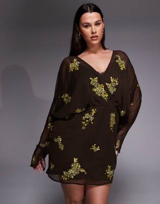 ASOS DESIGN Curve - Verziertes Fledermausärmel-Minikleid mit weitem Sitz an der Hüfte und Spitzen-Camisole in Schokobrau...