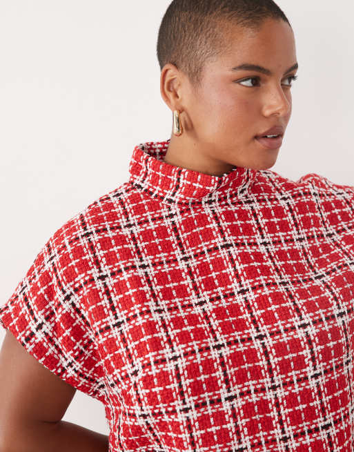 ASOS DESIGN Curve - vestido mini rojo de bouclé con cuello alto alzado, 3 de 4