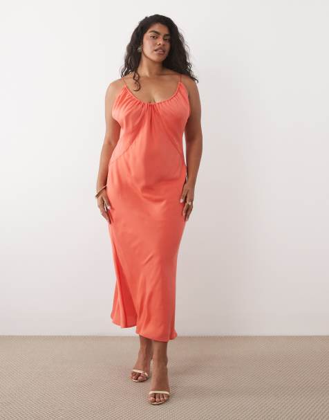ASOS DESIGN Curve - Vestido semilargo color coral de corte al bies con cuello ancho y detalle tipo fular - view 1