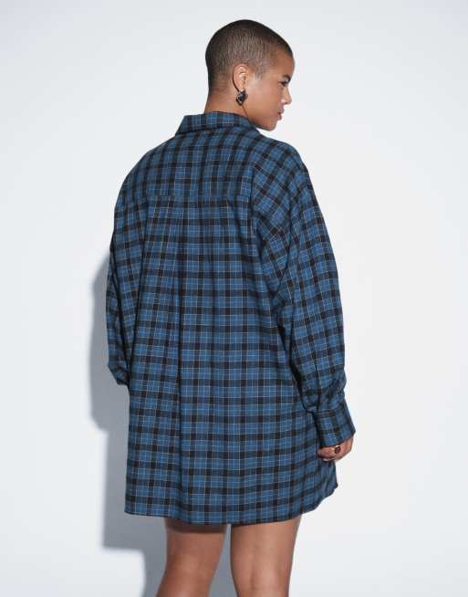 ASOS DESIGN Curve - Vestito camicia boyfriend corto blu navy a quadri con sciarpa multiuso, 3 di 8