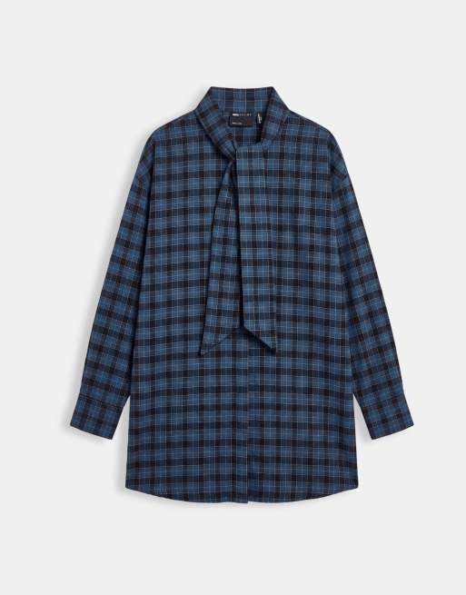 ASOS DESIGN Curve - Vestito camicia boyfriend corto blu navy a quadri con sciarpa multiuso, 5 di 8