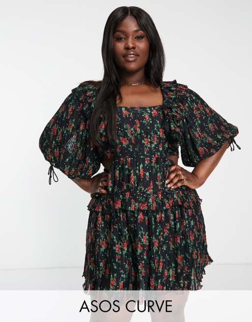 ASOS DESIGN Curve - Vestito corto a pieghe con volant laccetti e stampa a fiori 