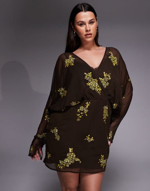 ASOS DESIGN Curve - Vestito corto extra largo sui fianchi decorato con maniche ad ali di pipistrello e canottiera in pizzo color cioccolato e lime