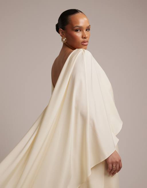 ASOS DESIGN Curve - Vestito da sposa lungo color avorio con mantella e schiena scoperta, 2 di 5