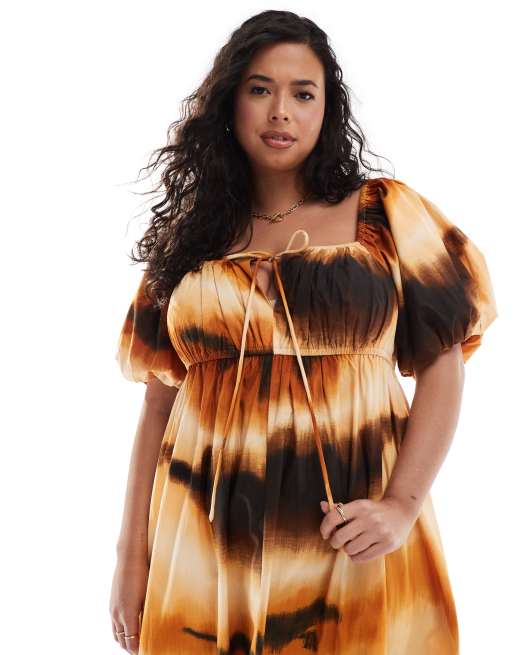 ASOS DESIGN Curve - Vestito grembiule midi con stampa astratta e maniche a sbuffo, 3 di 4