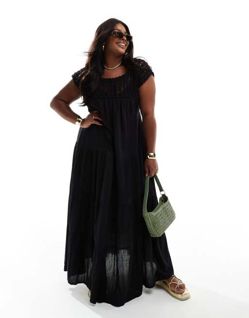 ASOS DESIGN Curve - Vestito lungo a balze svasato all'uncinetto nero