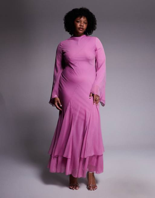 ASOS DESIGN Curve - Vestito lungo a maniche lunghe a strati rosa con taglio sbieco godet