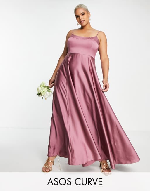 ASOS DESIGN Curve - Vestito lungo da damigella in raso color orchidea con spalline sottili e gonna a ruota