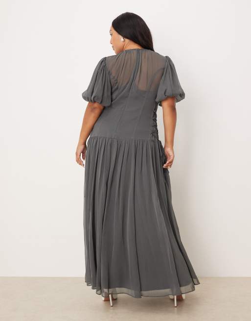 ASOS DESIGN Curve - Vestito lungo grigio antracite in chiffon con maniche a sbuffo, 3 di 4