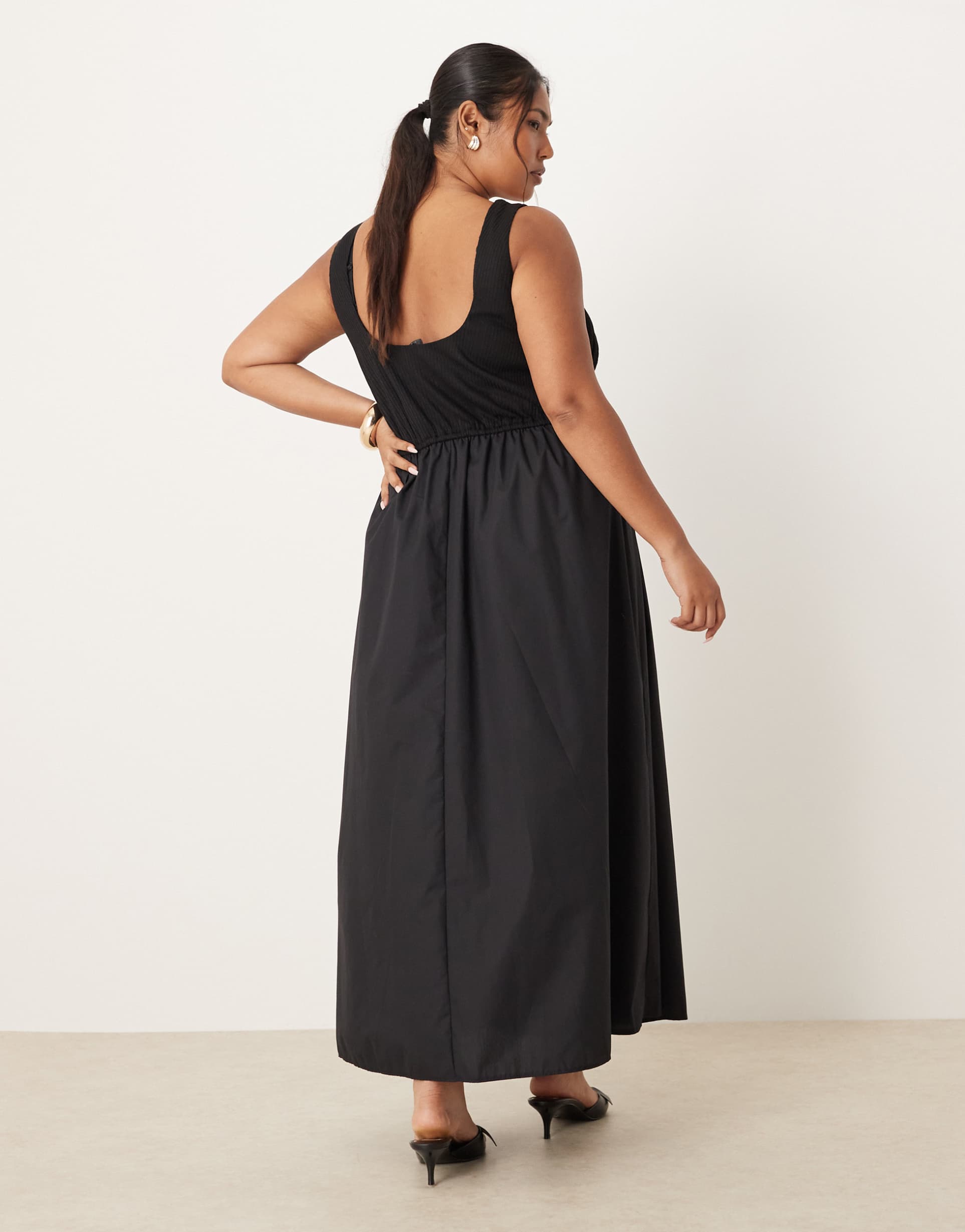 ASOS DESIGN Curve - Vestito lungo in misto cotone nero