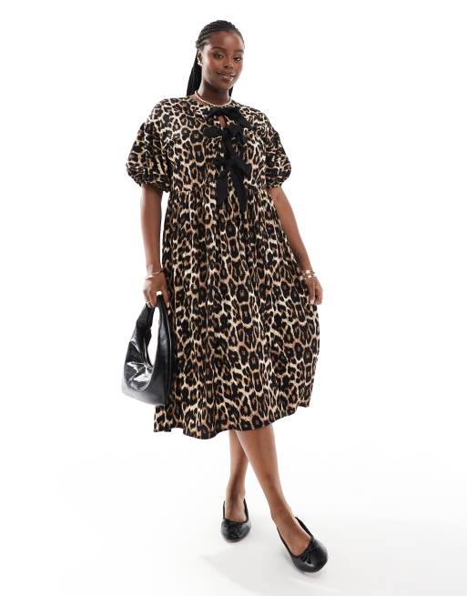 ASOS DESIGN Curve - Vestito lungo leopardato con allacciatura sul davanti e maniche a sbuffo, 4 di 4