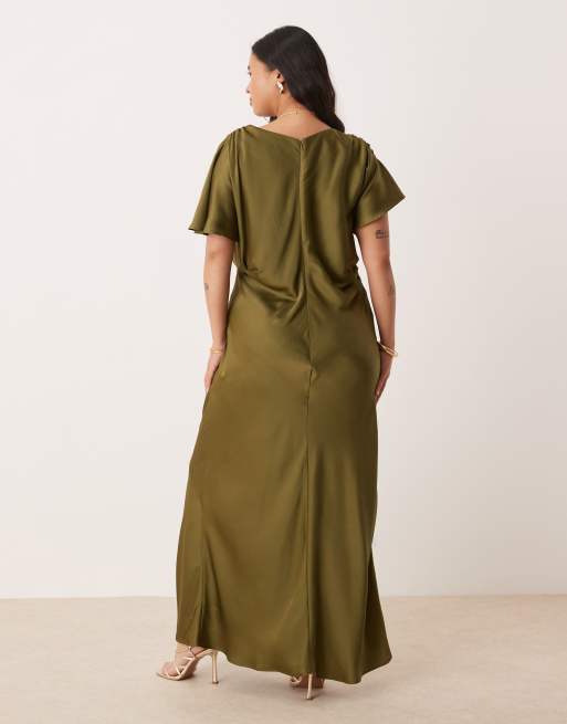 ASOS DESIGN Curve - Vestito lungo verde oliva in raso con maniche con volant, 2 di 4