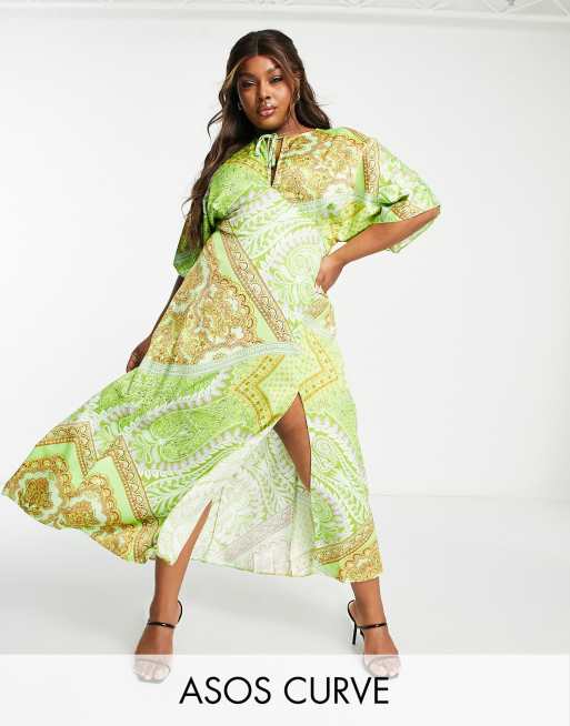 ASOS DESIGN Curve - Vestito midi a pannelli in raso verde con stampa foulard con apertura a goccia