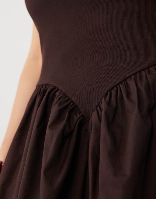 ASOS DESIGN Curve - Vestito midi con vita sagomata e gonna in tessuto, 3 di 4
