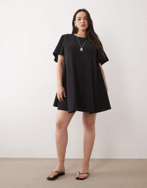 ASOS DESIGN Curve - Vestito T-shirt grembiule corto nero, 2 di 4