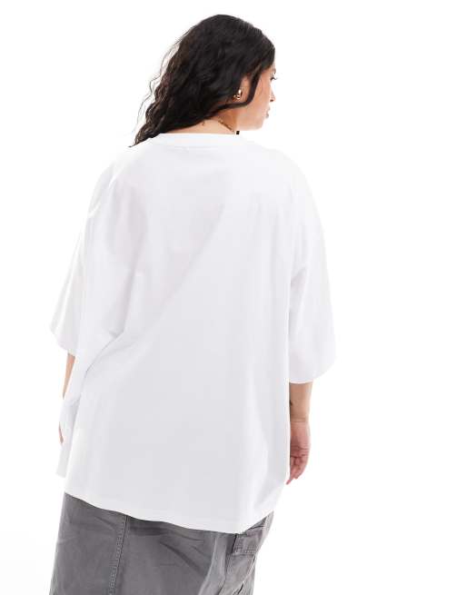 ASOS DESIGN Curve – Vit t-shirt i oversize med "Napoli"- och tomattryck, 3 av 4