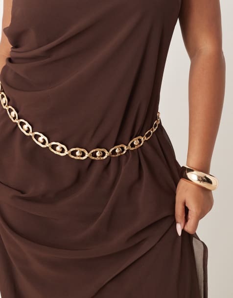 ASOS DESIGN Curve waist and hip ball chain belt in gold tone - view 1