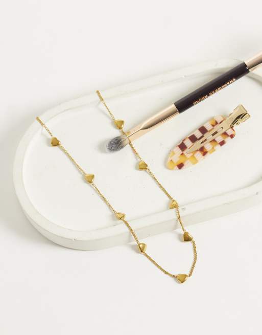 ASOS DESIGN Curve wasserfeste Halskette aus Edelstahl mit Herzdesign in Goldoptik, 2 von 4