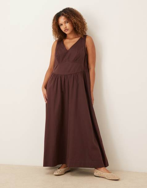 ASOS DESIGN Curve wasted v neck maxi sundress with seaming details in chocolate