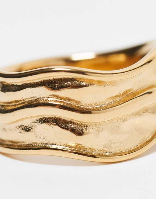 ASOS DESIGN Curve waterproof stainless steel ring with molten wave design in gold tone, 3 of 4