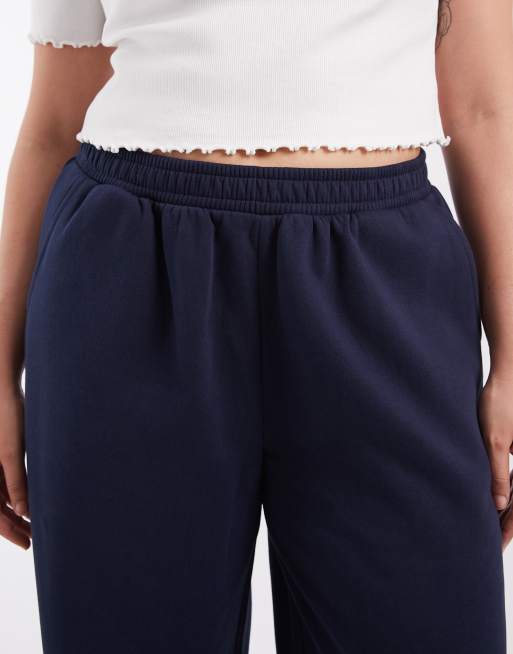 ASOS DESIGN Curve wide leg brushback sweatpants in navy, 3 of 5