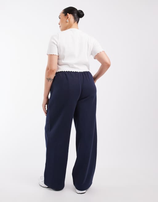 ASOS DESIGN Curve wide leg brushback Trackies in navy, 4 of 5