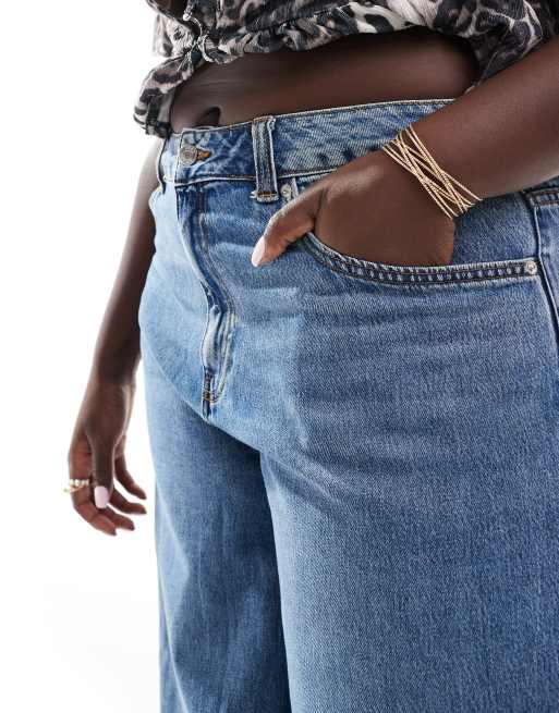 ASOS DESIGN Curve soft wide leg jean in mid blue
