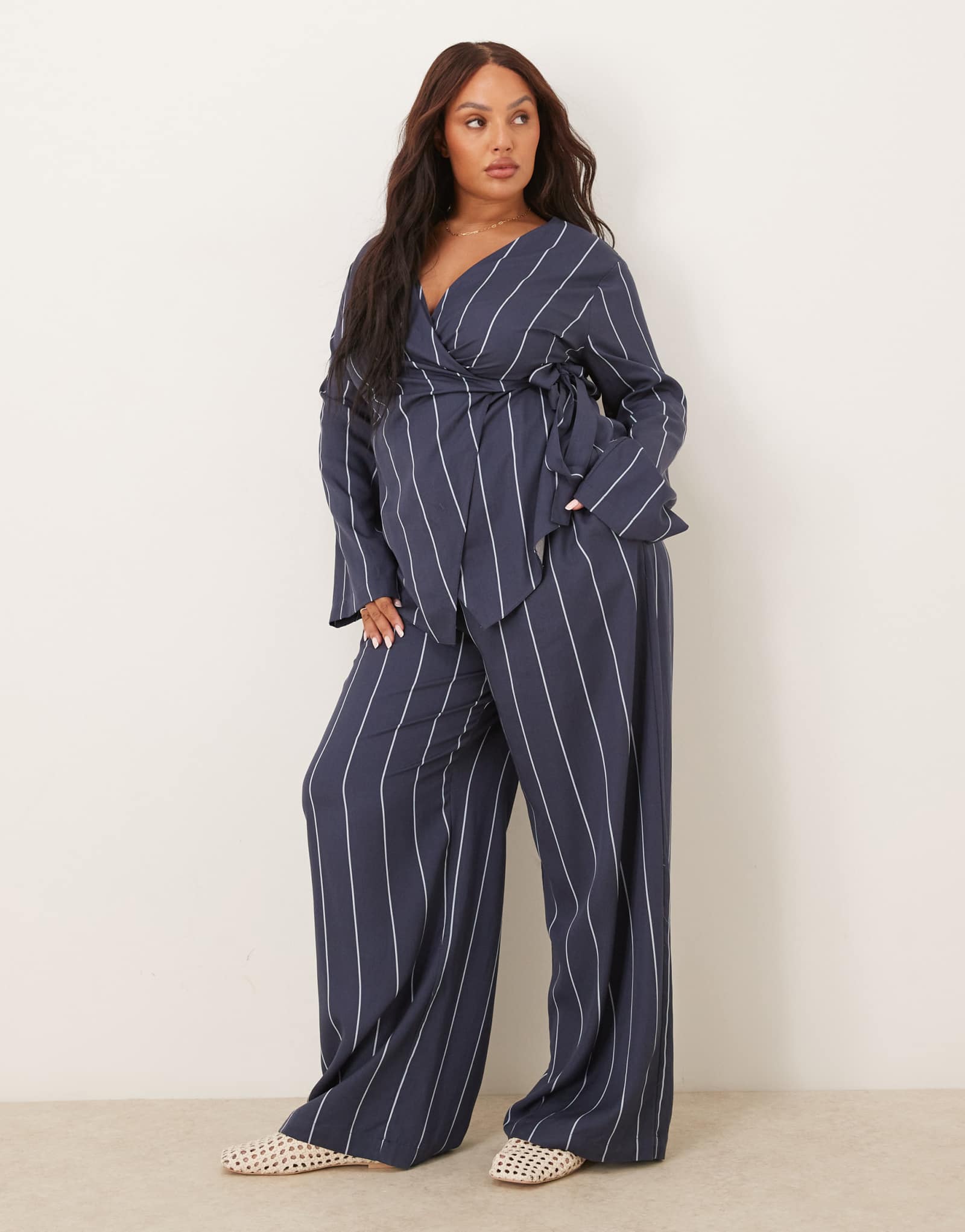 Широкие брюки ASOS DESIGN Curve в синюю полоску - часть комплекта