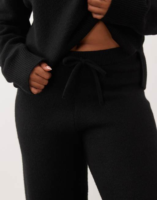 ASOS DESIGN Curve wide leg trouser co-ord in black, 5 of 5