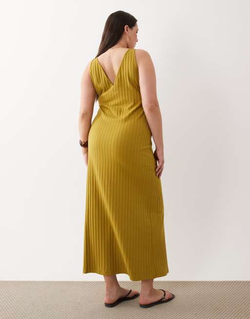 ASOS DESIGN Curve wide rib sleeveless V neck midi dress in khaki, 4 of 4
