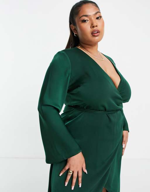 ASOS DESIGN Curve - Wikkeljurk van schuin gesneden satijn met gestrikte taille in bosgroen, 2 van 4