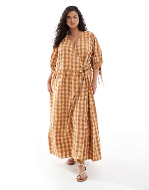 FhyzicsShops DESIGN Curve wrap midi smock dress in stone gingham