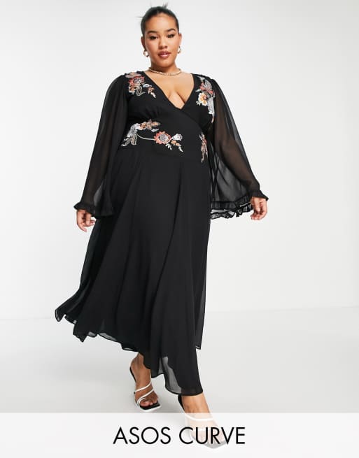 ASOS DESIGN Curve - Zachte midi skaterjurk met godet-plooien, borduursels en uitlopende mouwen in zwart
