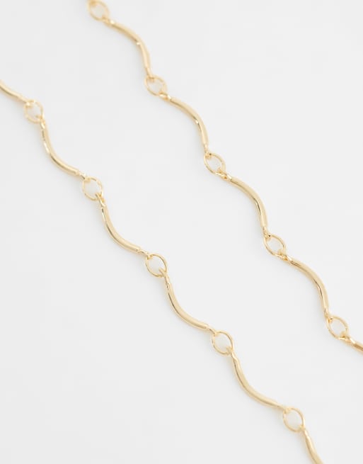 ASOS DESIGN Curve – Zarte Halskette in Gold-Optik mit welligem Design, 4 von 4