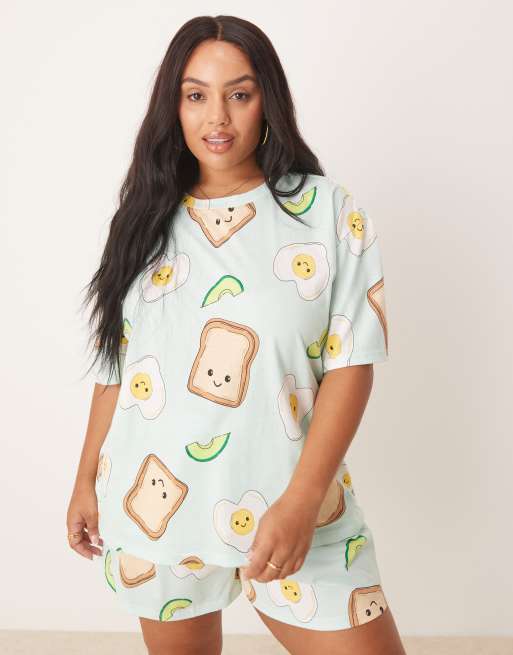 ASOS DESIGN Curve – Zielona piżama we wzór w tosty z jajkiem i awokado: T-shirt oversize i szorty