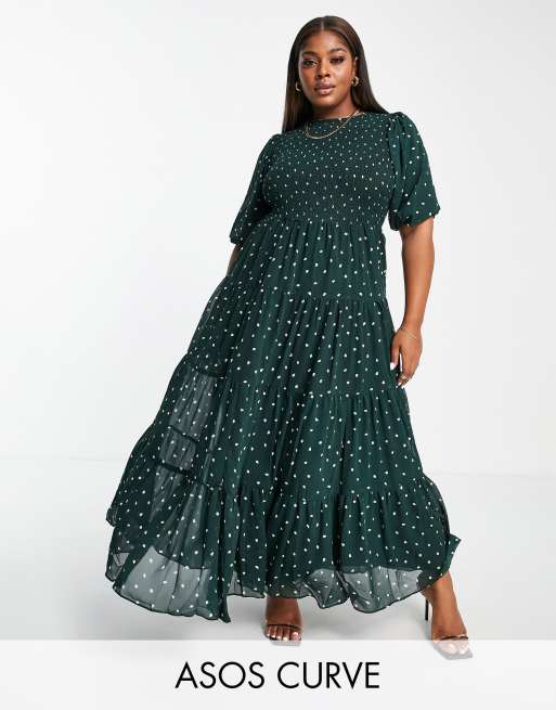 ASOS DESIGN Curve – Zielona warstwowa sukienka maxi z marszczeniem i wzorem w groszki
