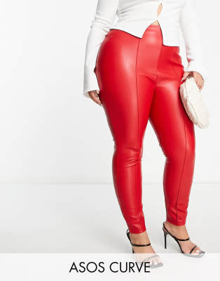 ASOS DESIGN Curve - Zigarettenhose aus Kunstleder in Rot