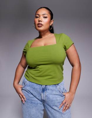 ASOS DESIGN Curve - Zweilagiges Oberteil in Khaki mit eckigem Ausschnitt und Kappärmeln-Lila