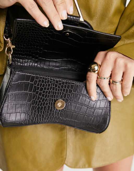 ASOS DESIGN curved crossbody bag with triangle hardware in black croc , 4 of 4