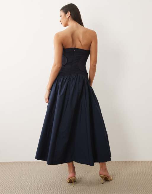 ASOS DESIGN curved neckline sheer panelled midaxi dress with volume structured skirt in navy, 3 of 4