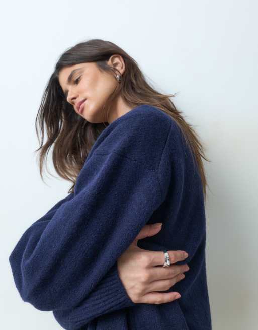 ASOS DESIGN curved sleeve oversized jumper in navy, 2 of 4