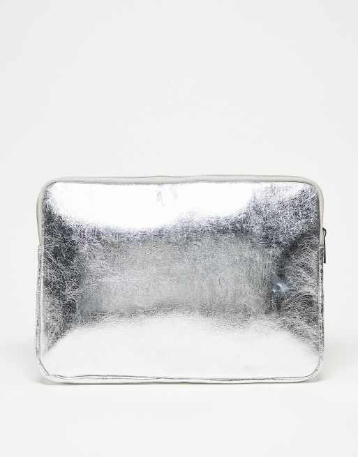 ASOS DESIGN - Custodia per portatile color argento