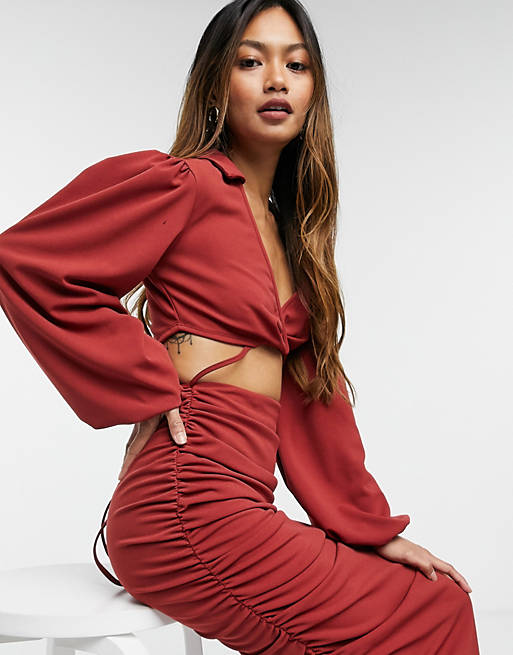 Dresses cut out strappy shirt midi dress with ruching in rust 