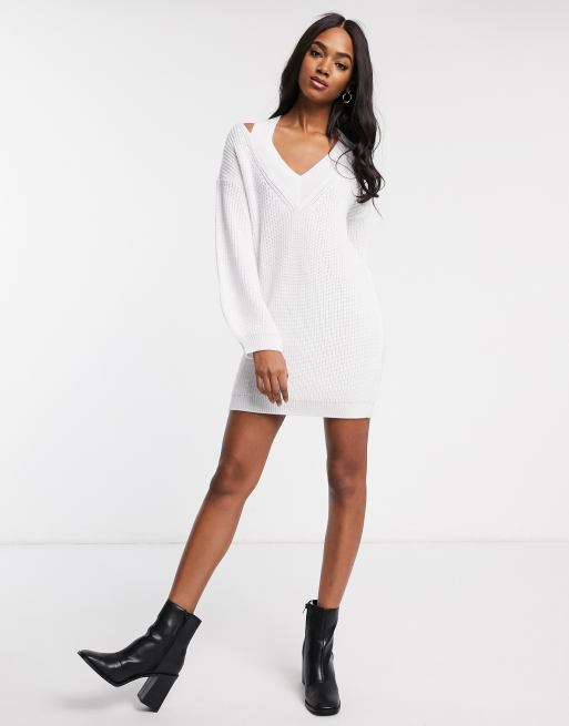 White v neck sales sweater dress