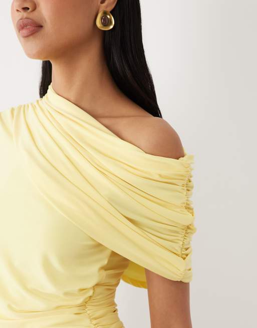 ASOS DESIGN – Cytrynowy asymetryczny top z drapowaniem, 3 z 4