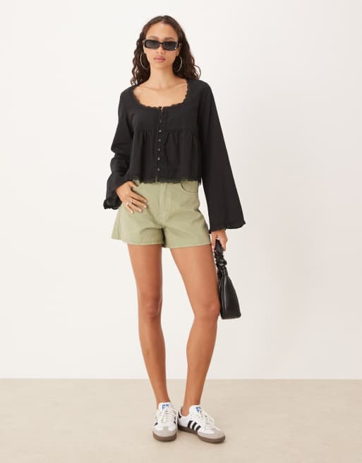ASOS DESIGN – Czarna bluzka w stylu babydoll z koronką, 2 z 4