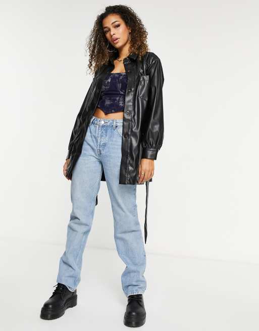 ASOS DESIGN – Czarna garniturowa kurtka koszulowa z imitacji skóry z wiązaniem w talii