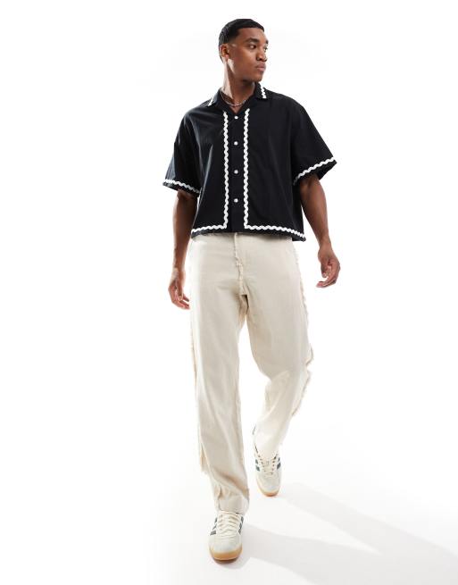 ASOS DESIGN – Czarna koszula o pudełkowym kroju oversize z ozdobną taśmą, 4 z 4